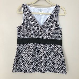 Ann Taylor LOFT Sleeveless V-Neck Top